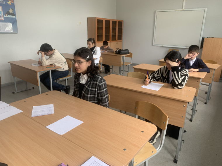 Для учащихся Цмурской школы начались переводные экзамены.